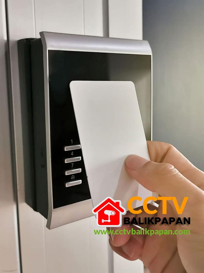 pasang access control ointu menggunakan kartu rfid atau mifare