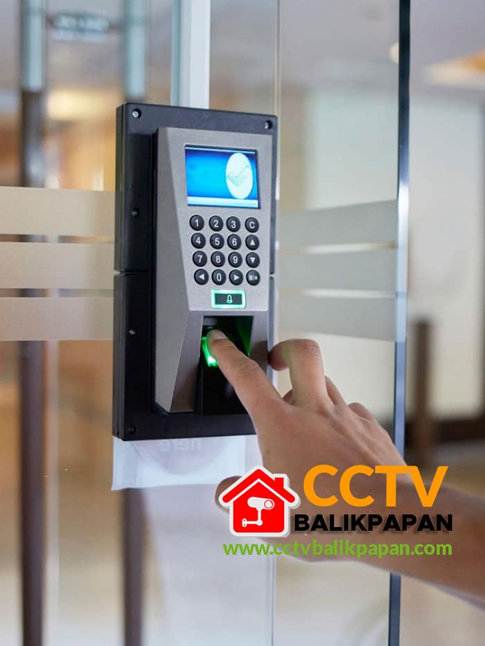 pasang access control ointu menggunakan sidikj ari